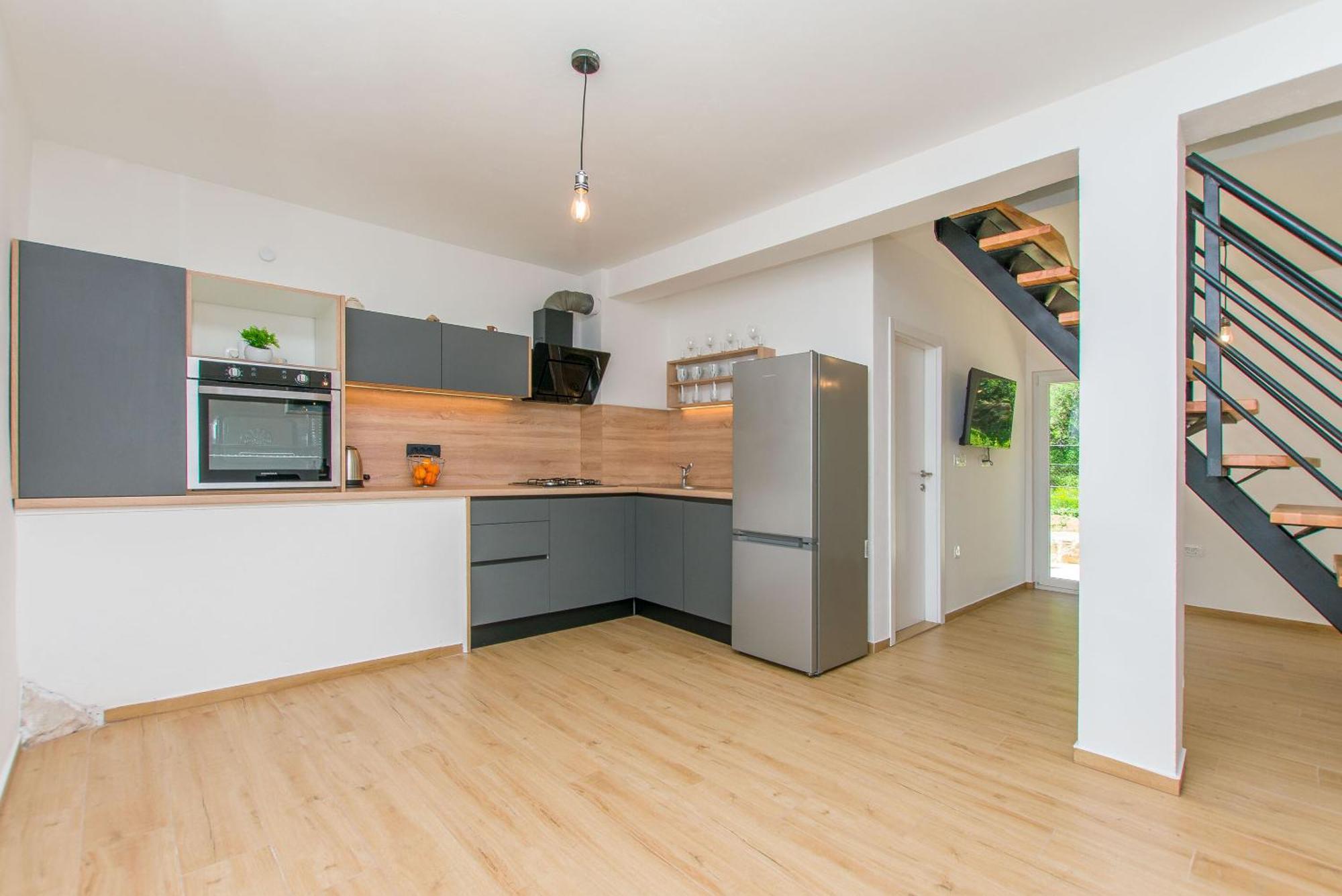 Apartment Petea Omiš Eksteriør bilde