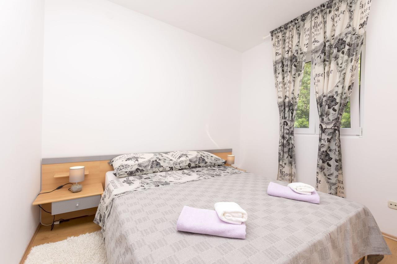 Apartment Petea Omiš Rom bilde